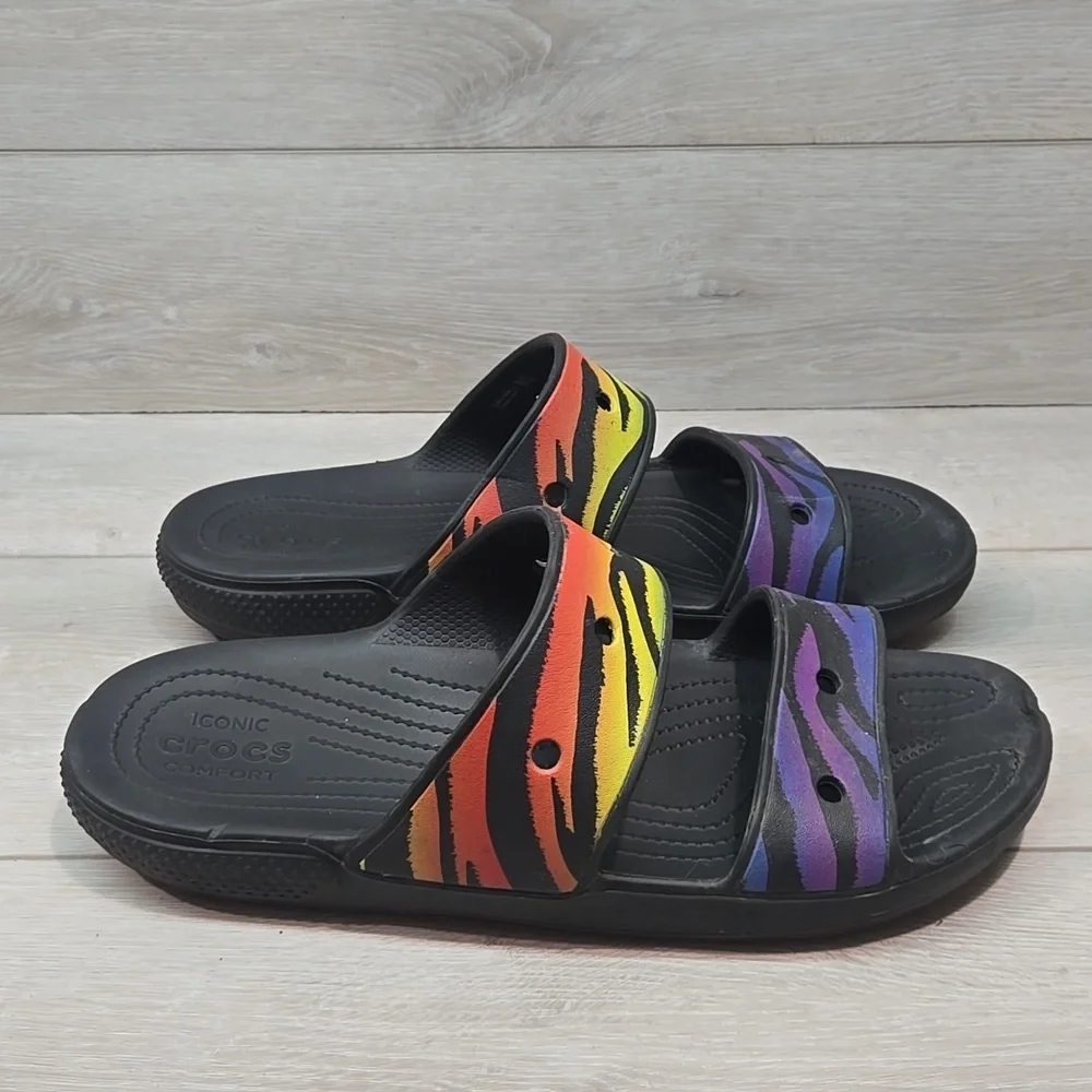 CROCS good vibrant